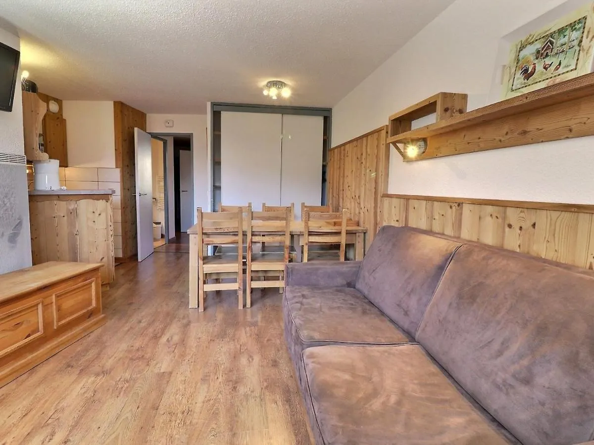 Apartment Appartement Skis Aux Pieds, 6 Pers, 2 Pieces Cabine, Balcon, La Tania - Fr-1-182A-7 Courchevel France