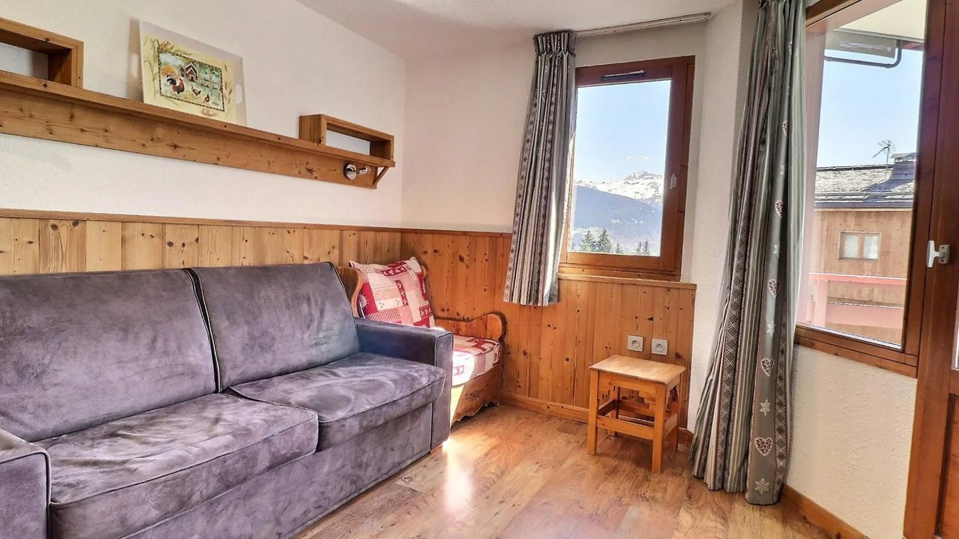 Appartement Skis Aux Pieds, 6 Pers, 2 Pieces Cabine, Balcon, La Tania - Fr-1-182A-7 Courchevel Apartment